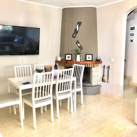 ミアミ・プラトーヤ La Casa De Jordi&Linaヴィラ エクステリア 写真